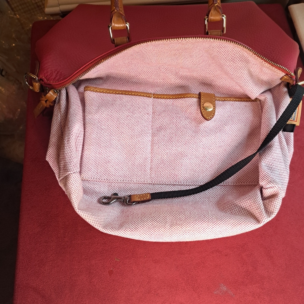 Dooney&Bourke Pink Soft Leather 💗 Bag Great Condition - Picture 10 of 11